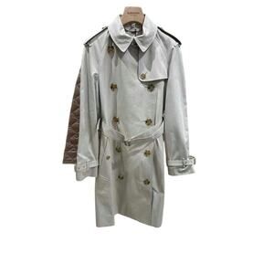 Burberry Classic Beige Trench Coat US4
